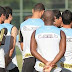 Diretoria paga salários apenas de dois jogadores e revolta elenco