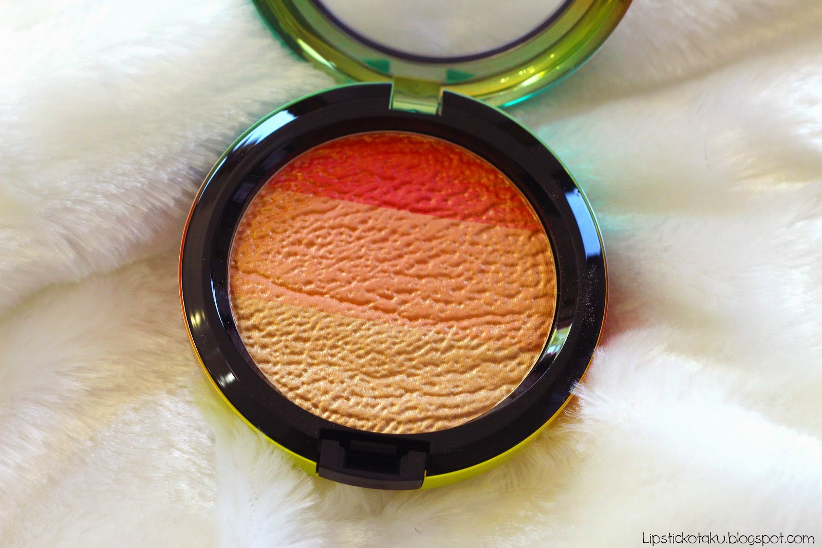 Review Wash & Dry Mac Highlight Powder Lipstick Otaku