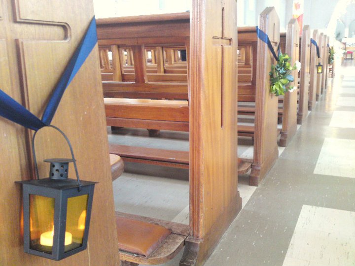 Decorating Pews For Wedding Decorating Pews For Wedding