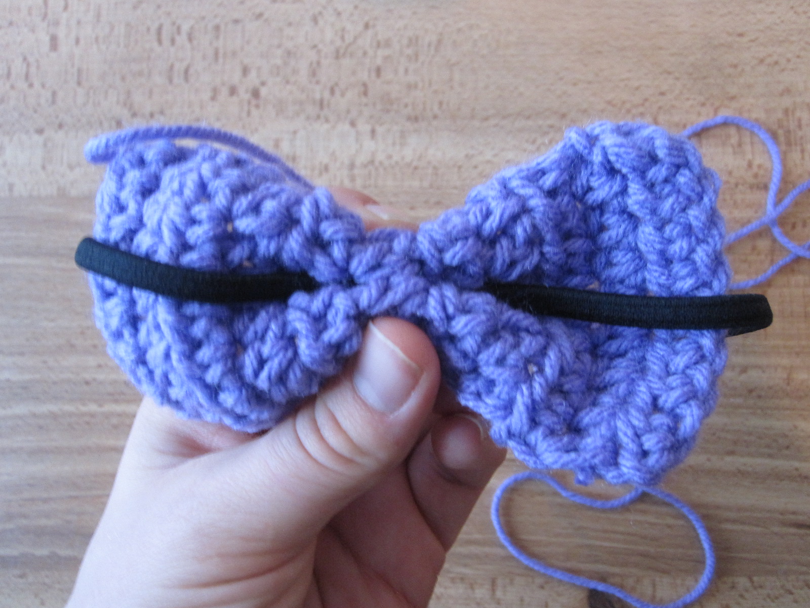 Lively Crochet - Rhythmic Youth: Crochet Bow Headband Tutorial