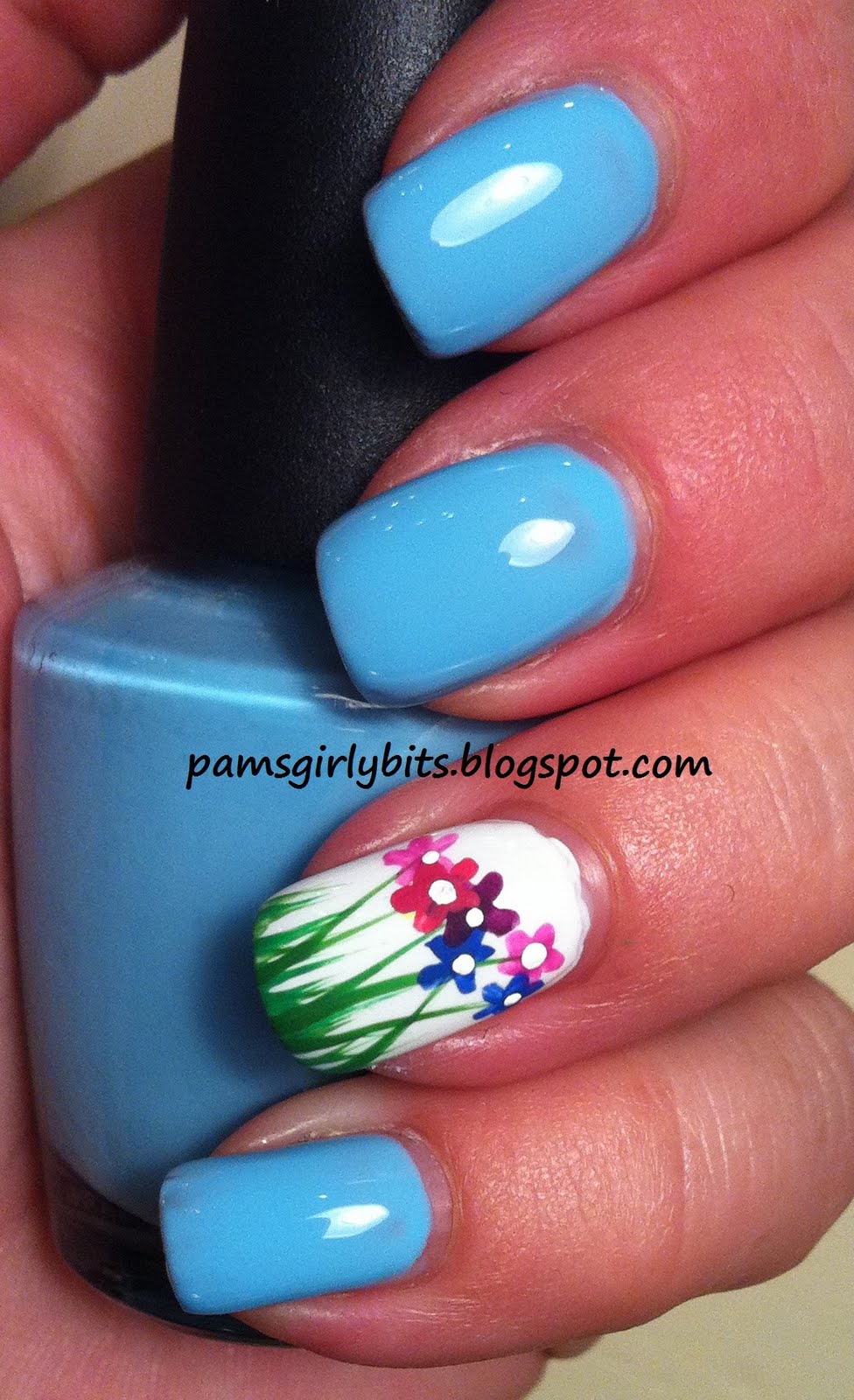 Girly Bits Flowers in the grass nail art