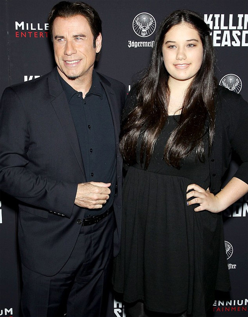 The daughter of John Travolta grows worthy rival girls ...