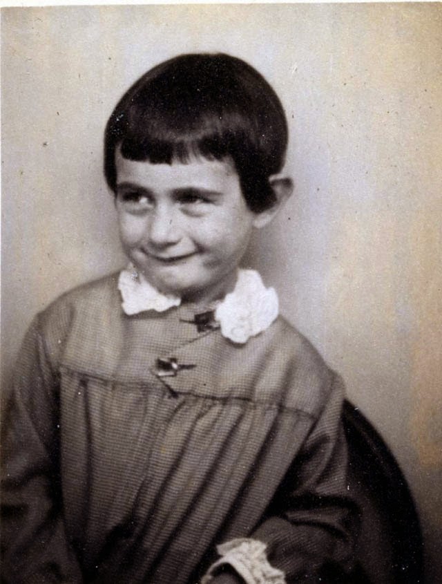 Check Out What Anne Frank Looked Like  on 5/15/1933 