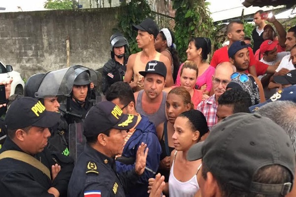 LIBERTAD, PAZ Y HERMANDAD