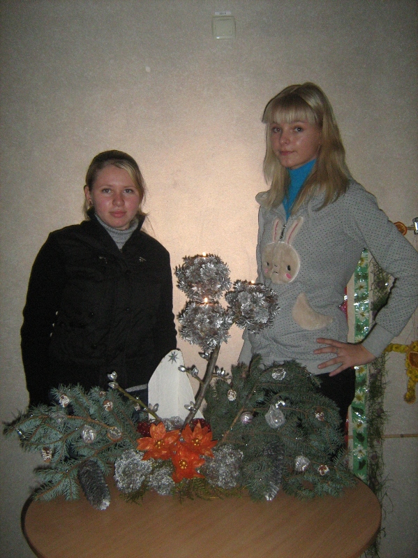 новогодняя фито-композиция подсвечник из шишек