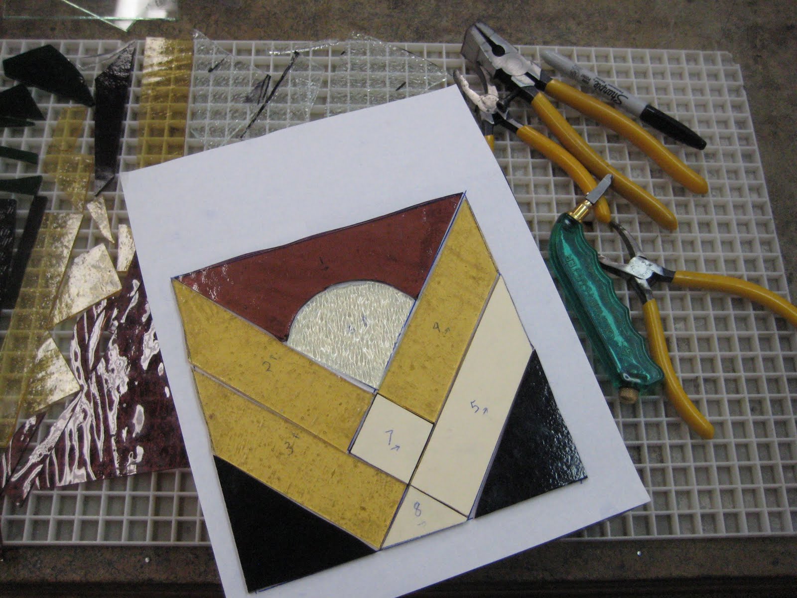 Laurelhurst Craftsman Bungalow Leaded Glass Class Cutting