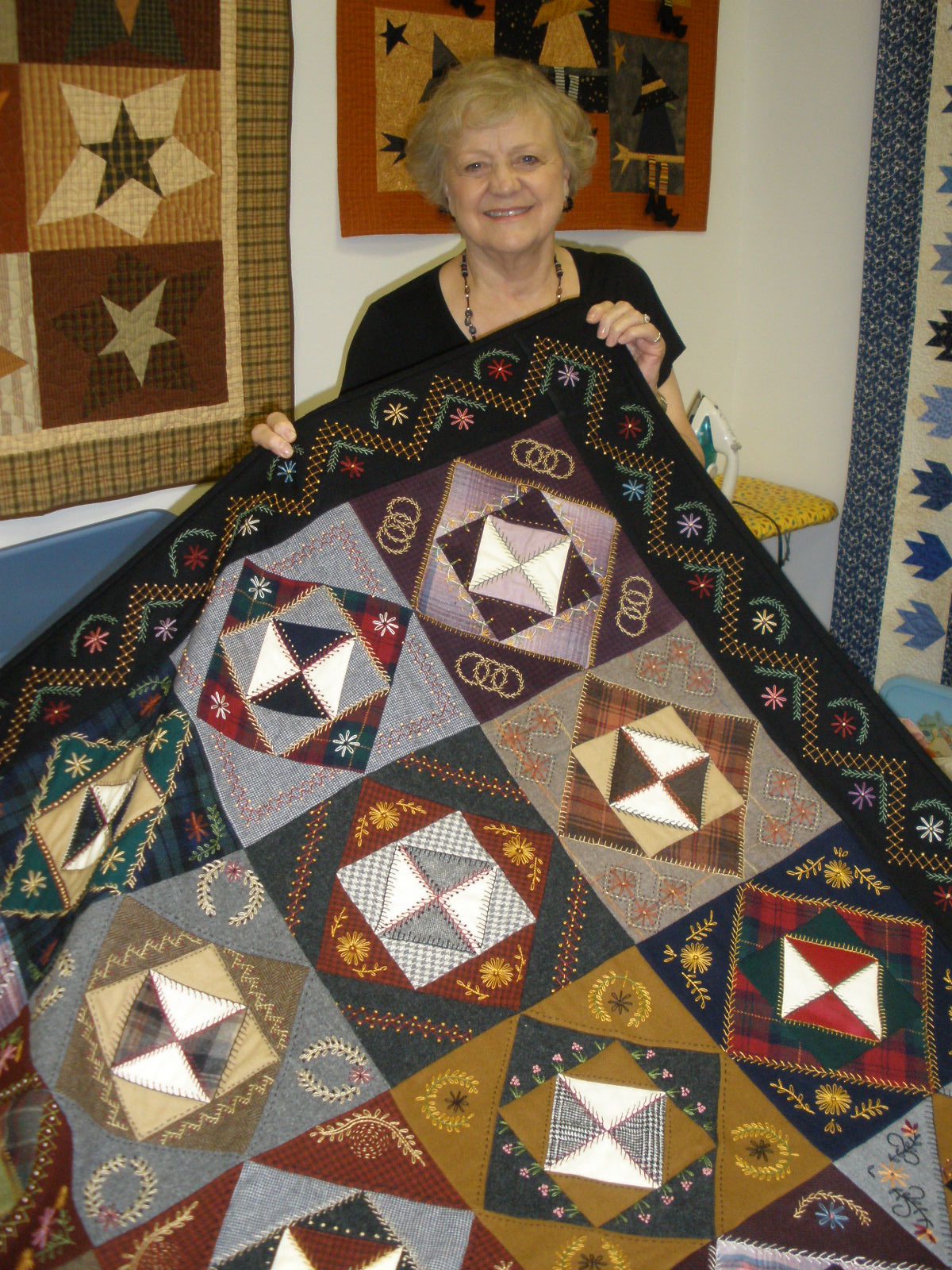 Quilts Etc! Wool Quilts Fancy and Plain