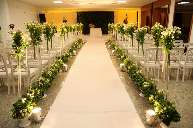 CALLY decoração Decoração de casamento artificial ou natural ? CALLY decoração Decoração de casamento artificial ou natural ?