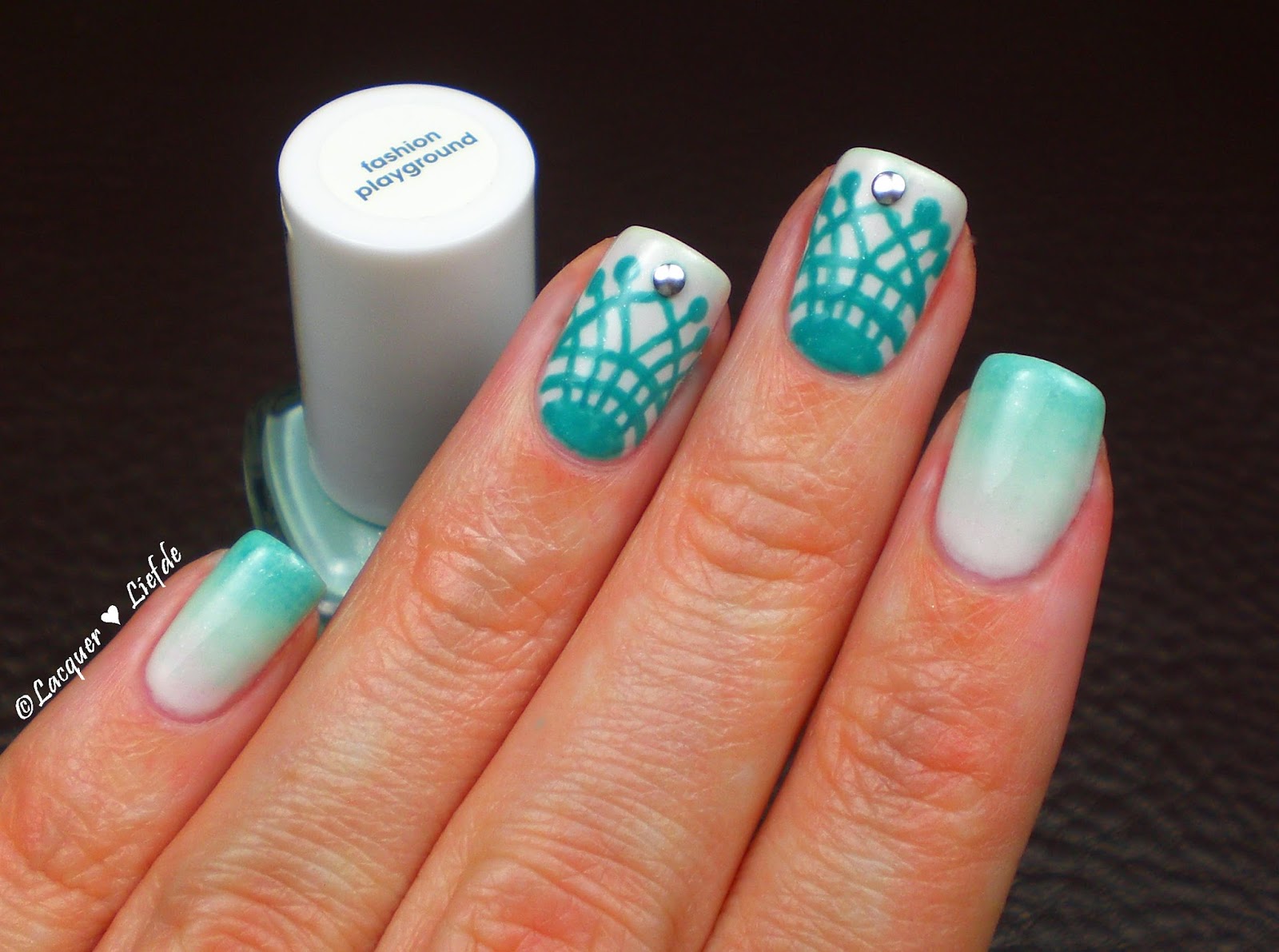 Essie Gradient Freihand Muster Essie Gradient Freihand Muster