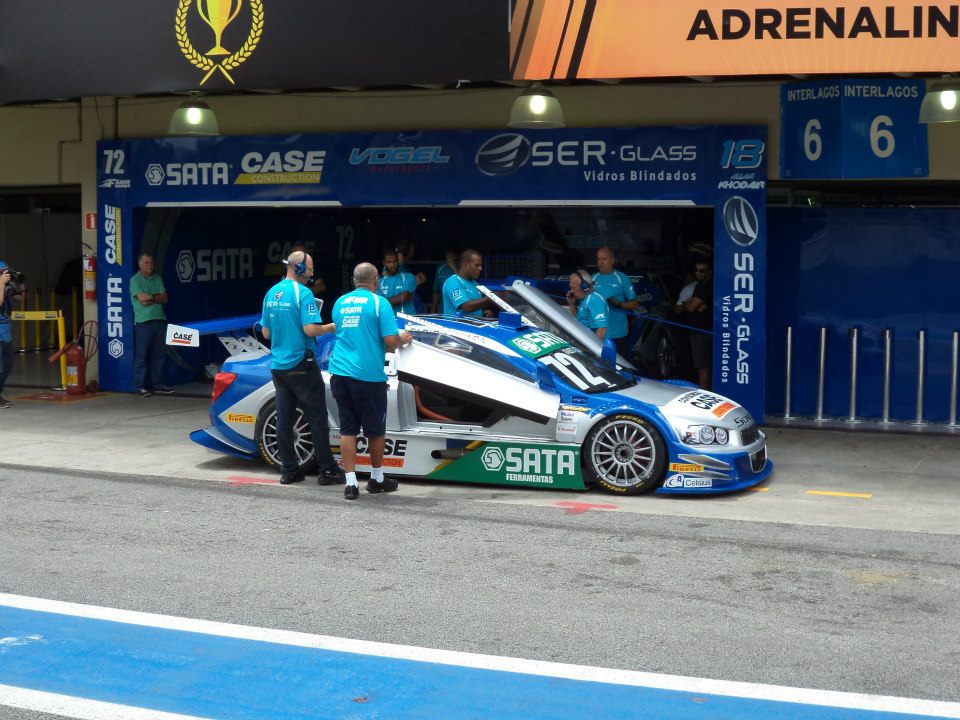 Beto Monteiro vence em Interlagos no encerramento da temporada da