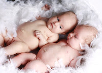 Foto Bayi Kembar Foto Bayi Kembar