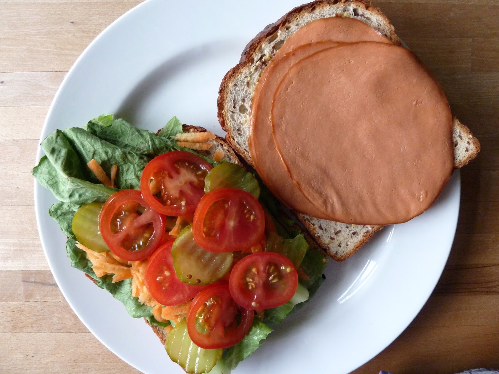 Flicking the Vs Tofurky arrives in the UK a taste test and review