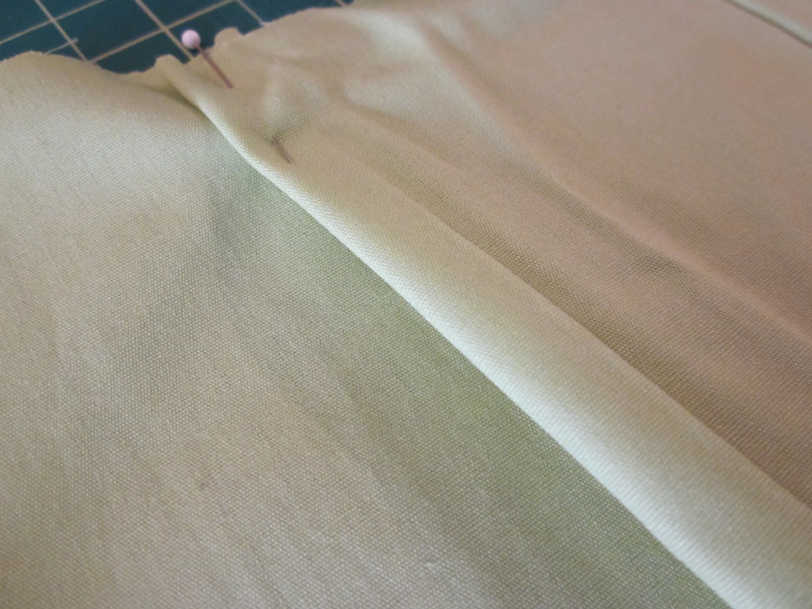 I make stuff attempting a dust ruffle