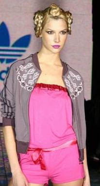 chloe bello