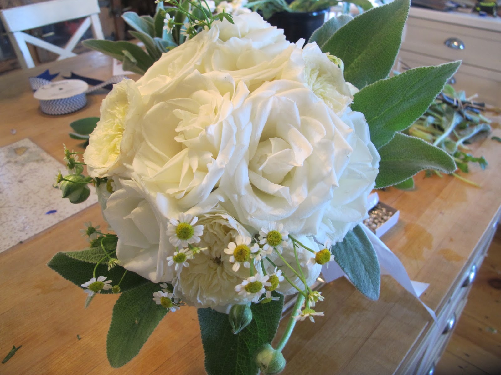 Wedding Flowers Blog Louise S All White Wedding Flowers