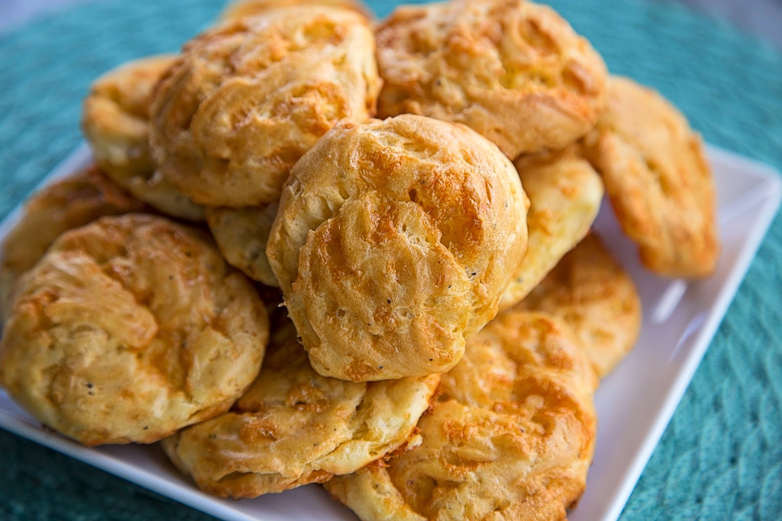 The Dinner Club Bacon Cheddar Cheese Puffs