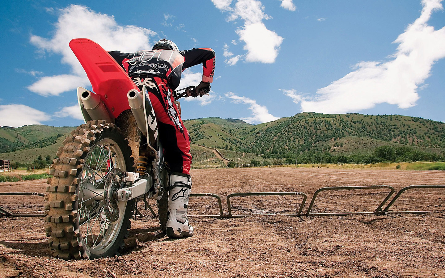 http://4.bp.blogspot.com/-I-CES8ozgbY/UVCP-DP8gAI/AAAAAAAAAN4/eGQIAn1Tfes/s1600/Water+Sports_wallpapers_281.jpeg