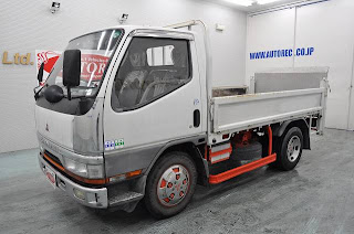 1995 Mitsubishi Canter 3ton High deck for Malawi