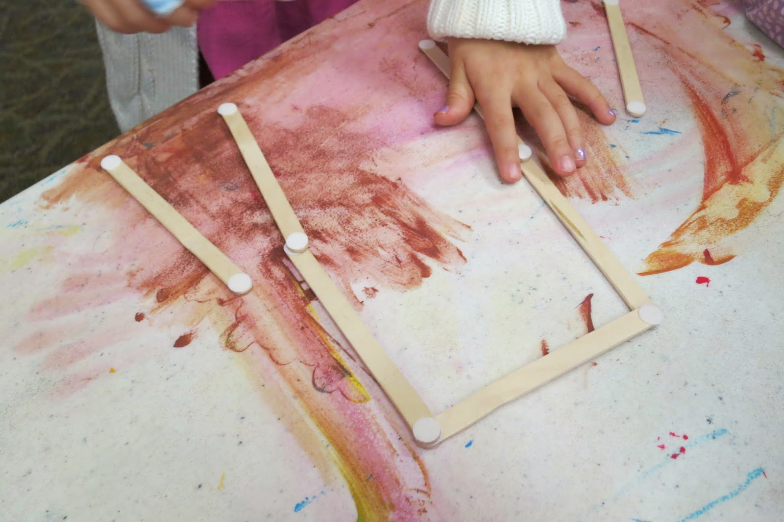 WonderWorks VELCRO! library makers