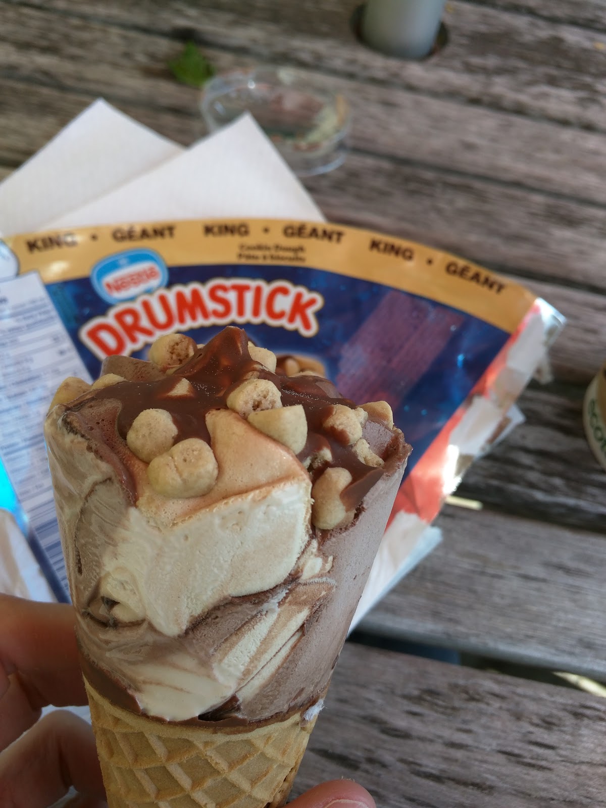 Nestlé Ice Cream, Canada Julie's Dining Club