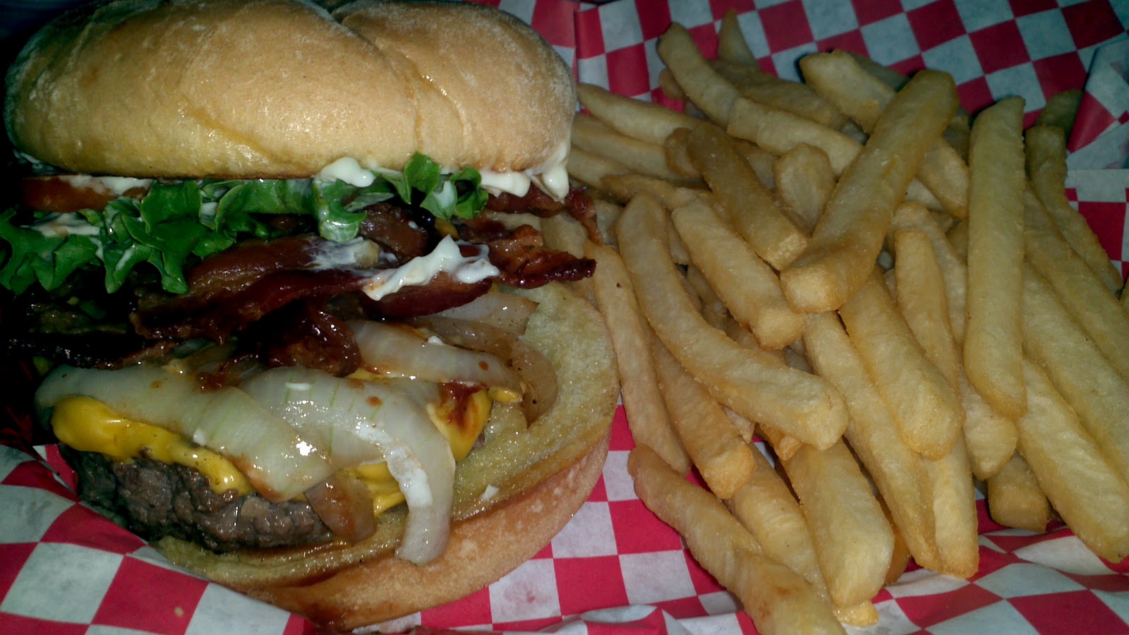 Delicious Daze in Omaha Dinkers Bar