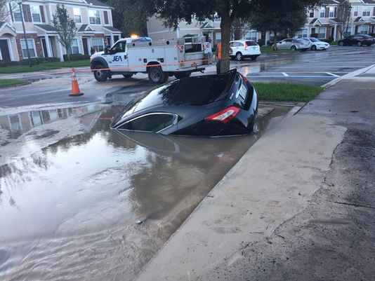 Sciency Thoughts Sinkhole Swallows Car In Jacksonville