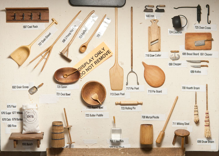 Good Sam Showcase of Miniatures At the Show Tools, Accessories