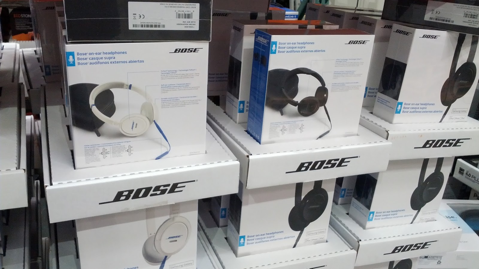bose-noise-cancelling-headphones-costco