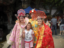 Megan in China:)