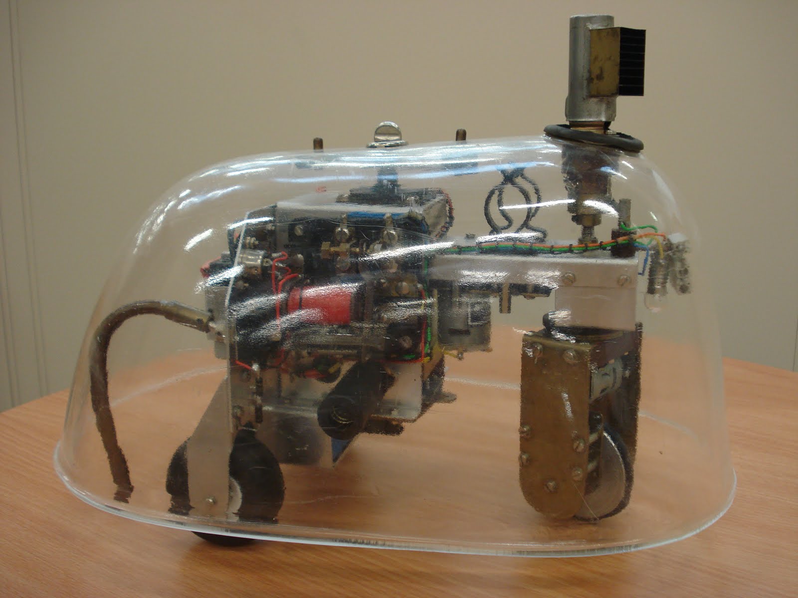 Alan Winfield's Web Log: Robotics: a very short introduction