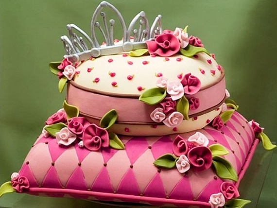 Bolo almofada de princesa Bolos com formatos temáticos
