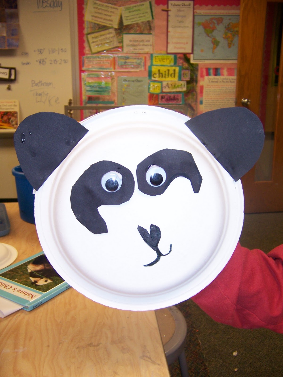 art & ideas that grow Panda Puppets