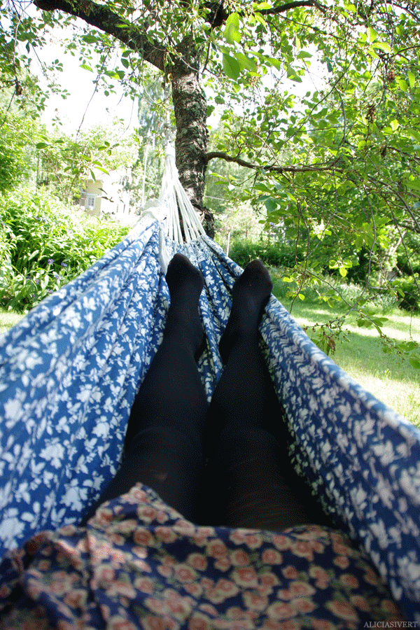 aliciasivert, alicia sivertsson, törnrosdalen, hängmatta, gif, hammock