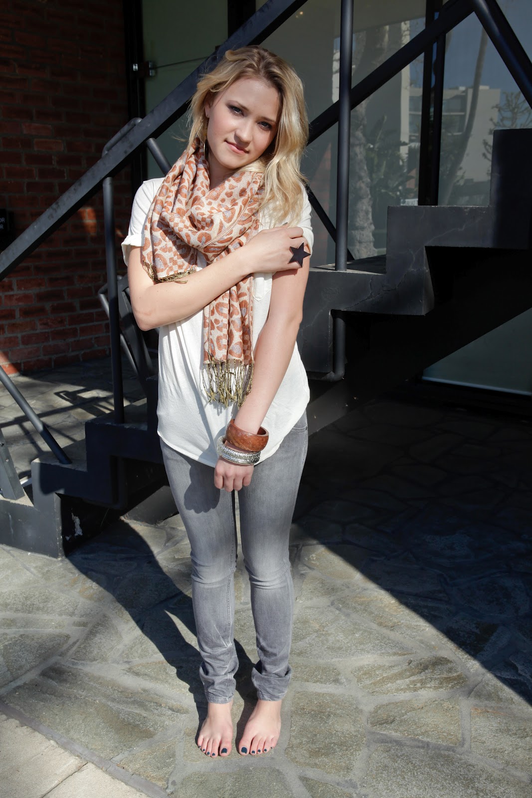 Pézinhos das famosas Pés da Emily Osment (hannah montana)