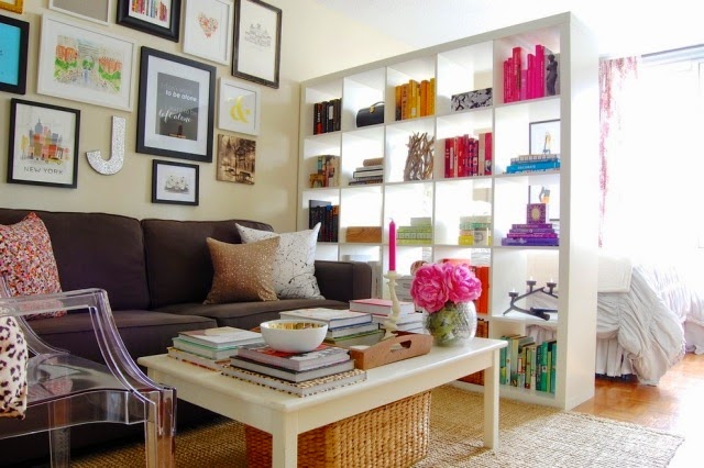 bookshelf divider