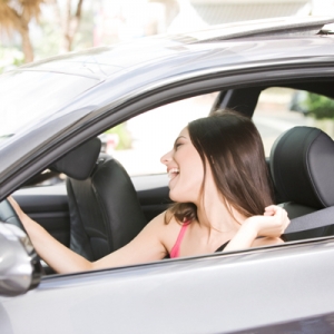How Music Can Greatly Affect Driving to prevent car accident