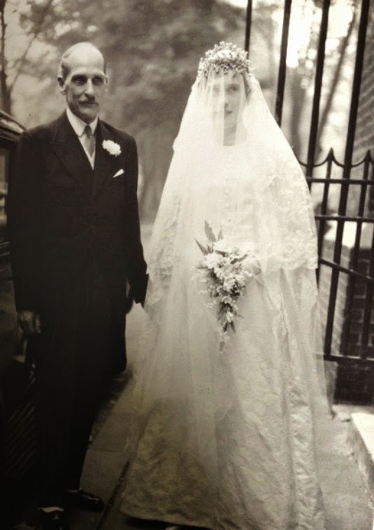 Heavenly Vintage Brides Uk Wedding Blog 125 Years Of Vintage Wedding Dresses Great Aunt Hia In 1961