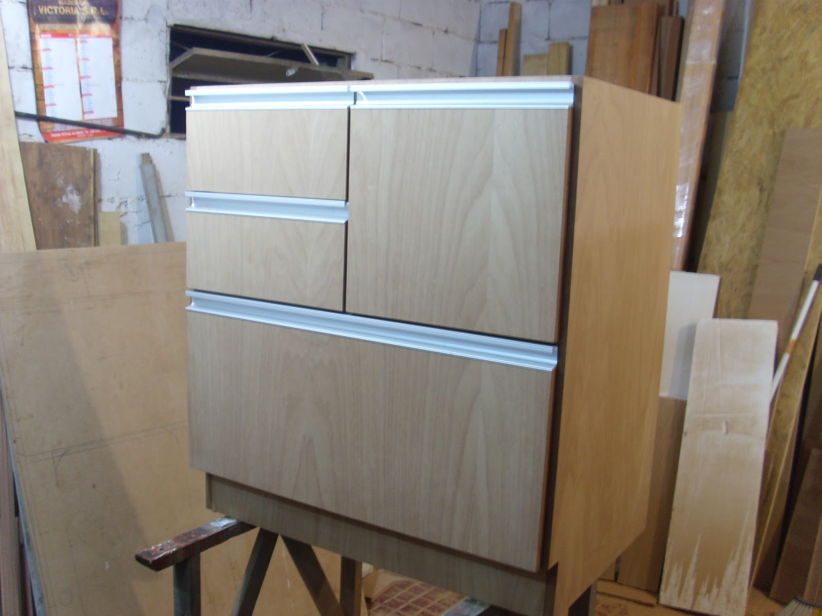 Mueble aéreo de cocina, al igual que los anteriores MDF enchapado en Mueble aéreo de cocina, al igual que los anteriores MDF enchapado en