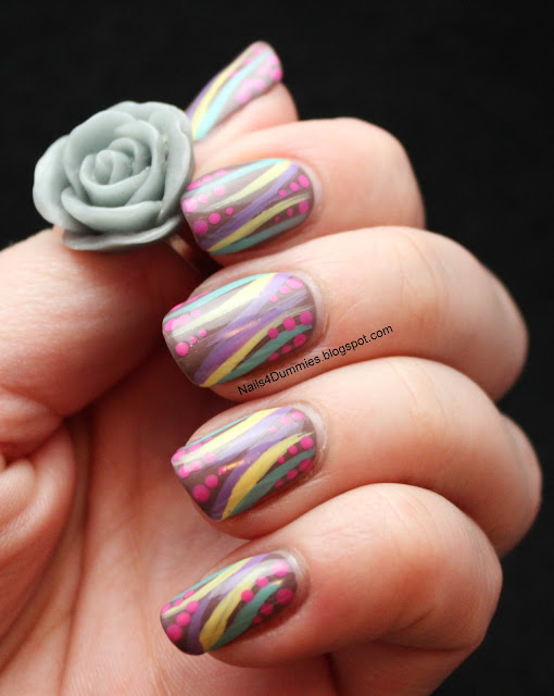 Nails4Dummies - Abstract Stripes and Dots Nails