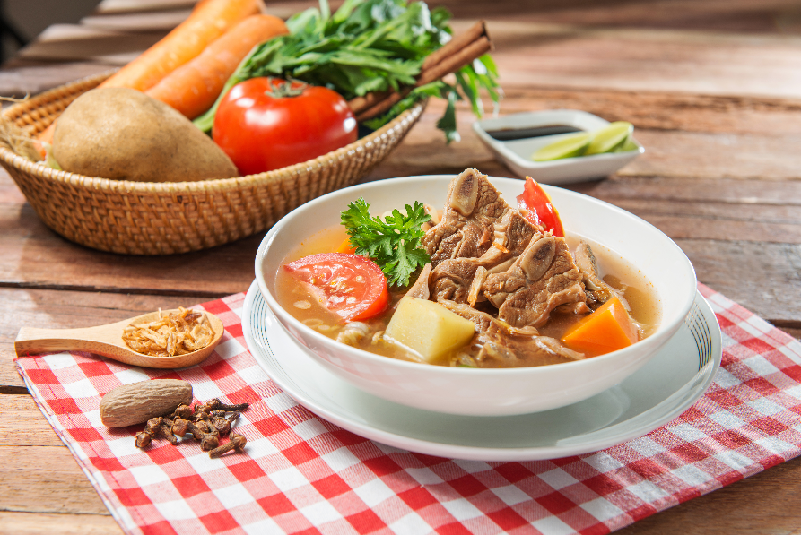 Resep Sop Tulang Iga Sapi Kuah Bening yang Rasanya Maknyus Resep Sop Tulang Iga Sapi Kuah Bening yang Rasanya Maknyus