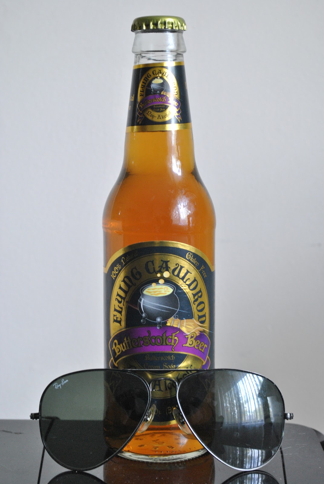 Foodette Reviews Reed's Flying Cauldron Butterscotch Beer