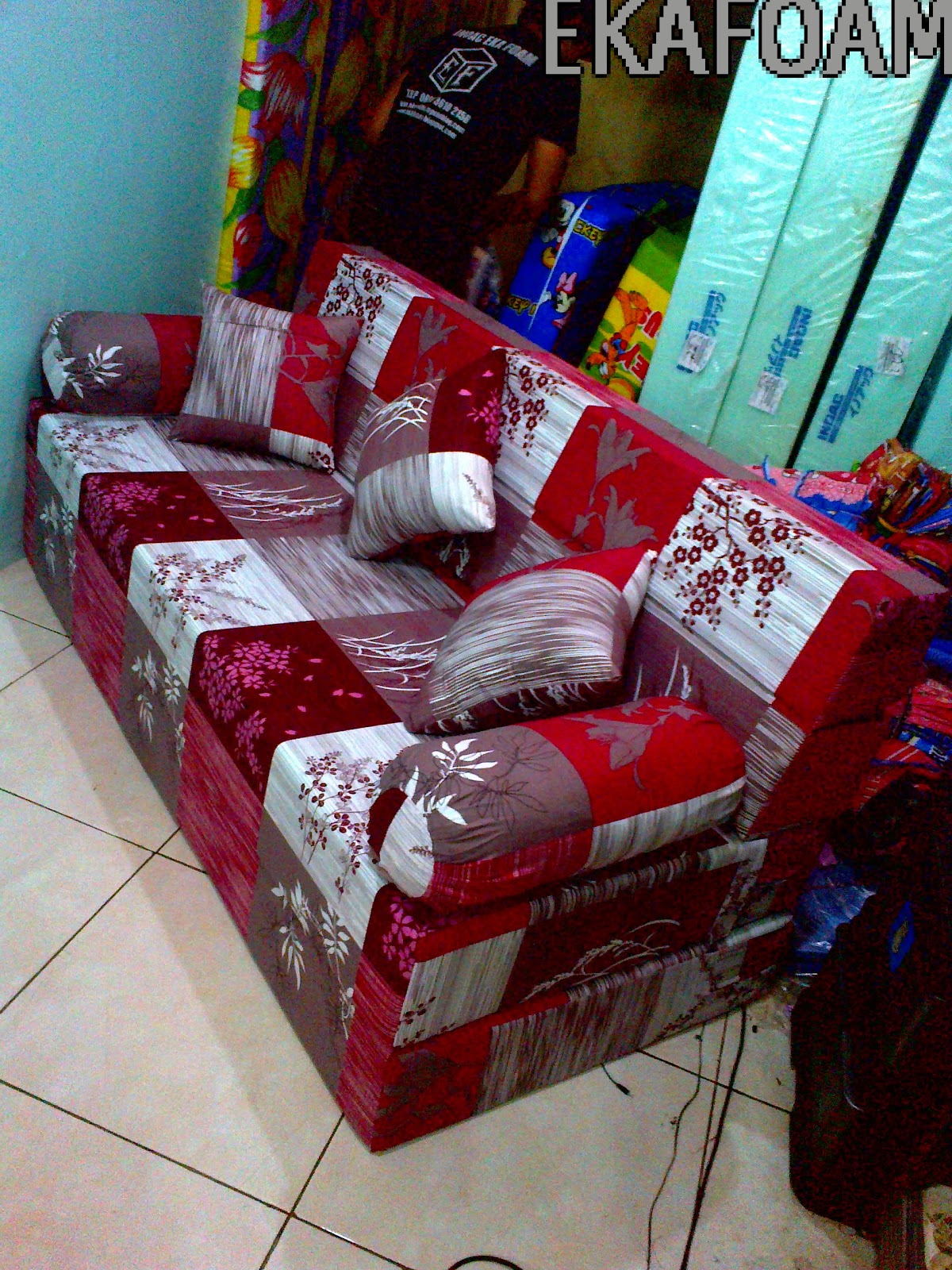 SOFABED INOAC PADI MERAH MAROON 10 DES 2014 AGEN RESMI KASUR BUSA