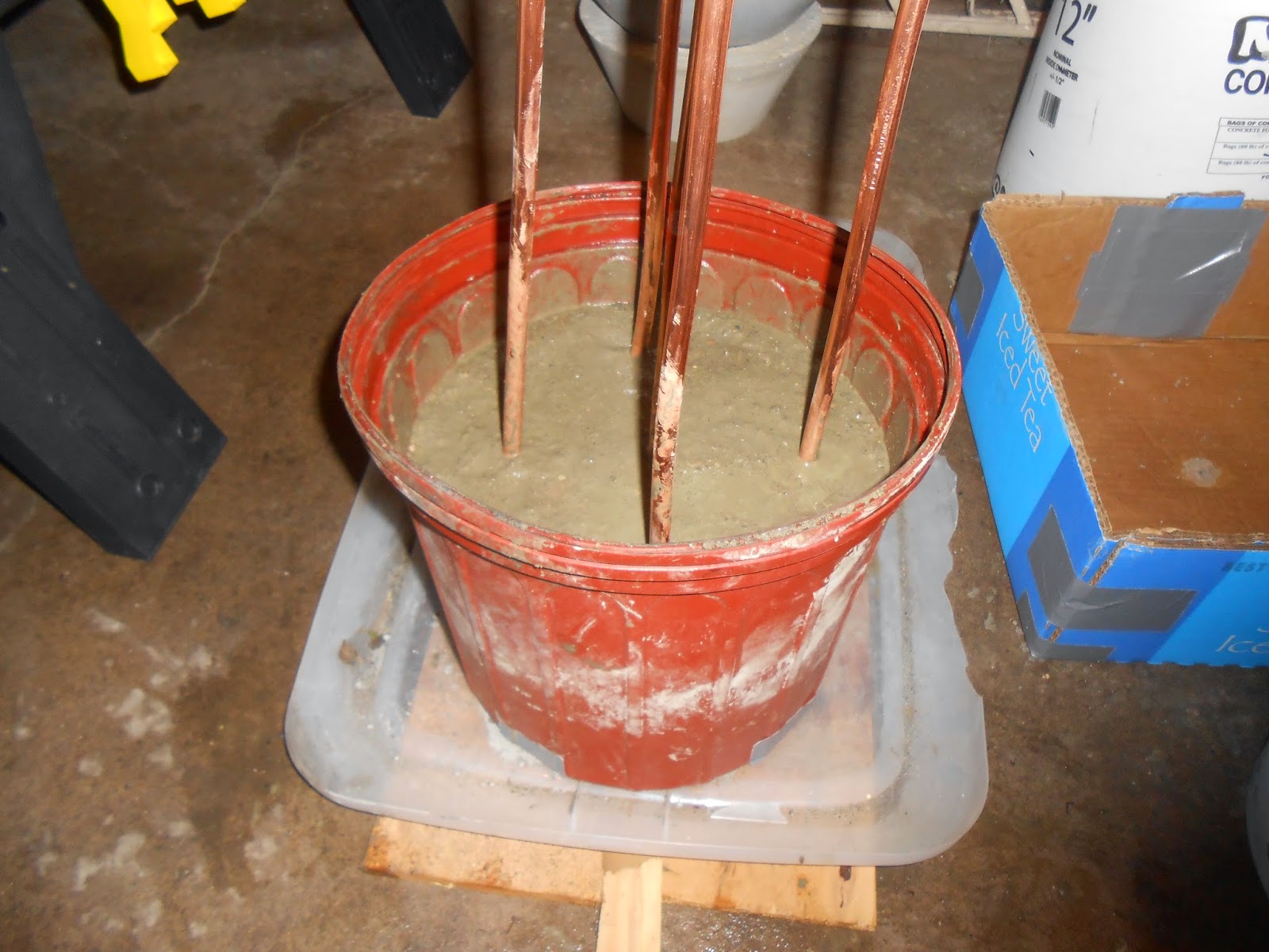 Sproutsandstuff DIY Copper Garden Art from Copper Tubing