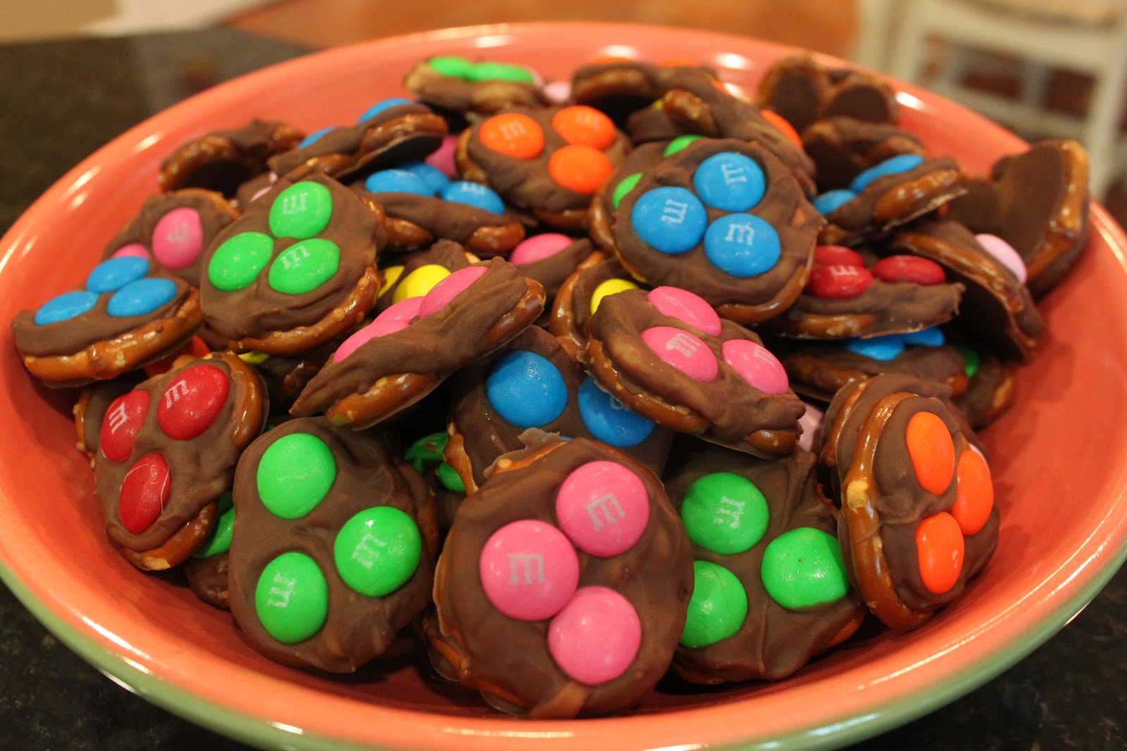 Keeping up with the Kiddos Easter Rolo Pretzels