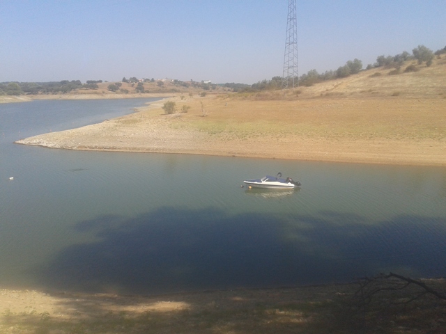 Barco na Barragem Barco na Barragem