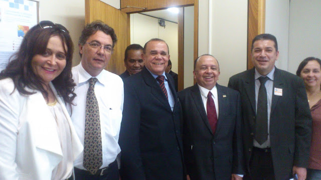Reunião no Ministério da Saúde Prefeita Gleide Santos, Dep Chiquinho Escórcio e lideranças maranhenses e equipe do MS