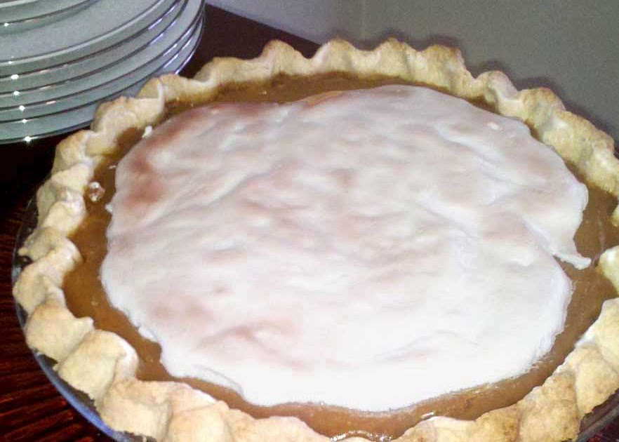 Everyday Finesse Pumpkin Pie with Shortbread Cookie Crust and