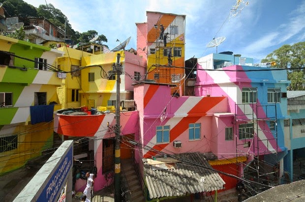 World's 10 most colorful cities - Favela Painting, Rio de Janeiro, Brazil picture