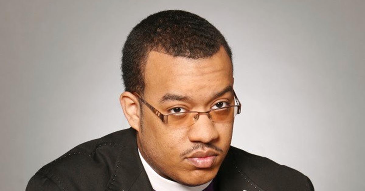 to Shar's Place! Demetrius J. Sinegal comes to Richmond