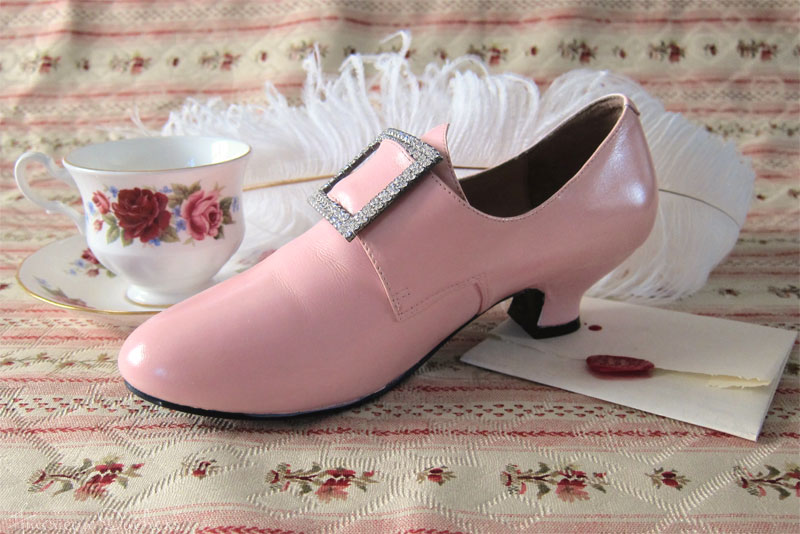 How To Paint Your Leather Devonshire 18th Century Shoes American Duchess